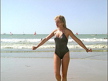 Actress - Arielle Dombasle: Movie - Pauline at the Beach